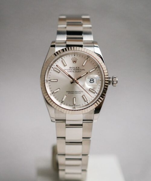 การขาย Rolex ตามร้านค้าดีไหม